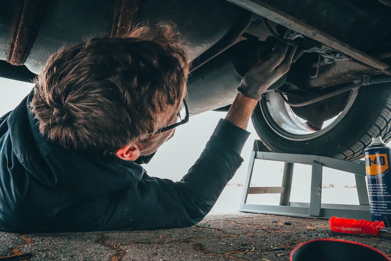 Essential Tips for Choosing the Right Vehicle Diagnostic Tools