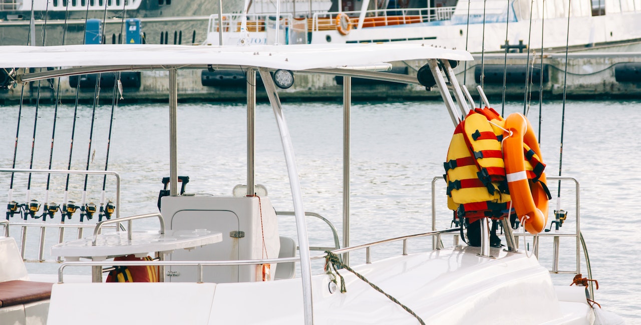 life jackets 